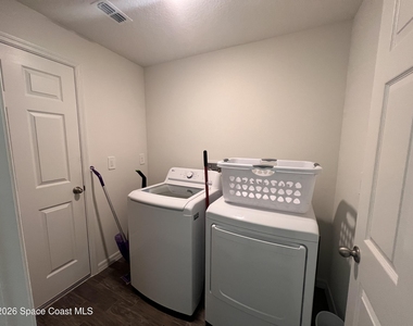 2182 Watkins Road Se - Photo Thumbnail 7