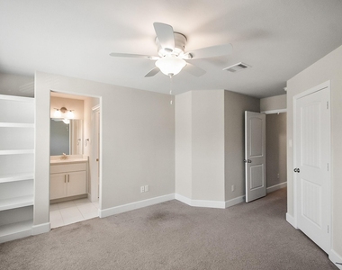 5328 Larkin Street - Photo Thumbnail 19