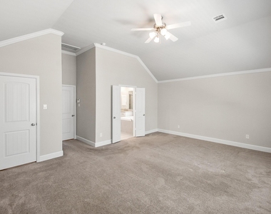 5328 Larkin Street - Photo Thumbnail 9