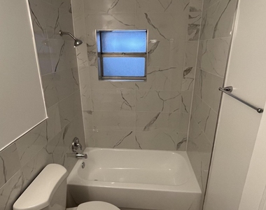 1805 Guava Avenue - Photo Thumbnail 6