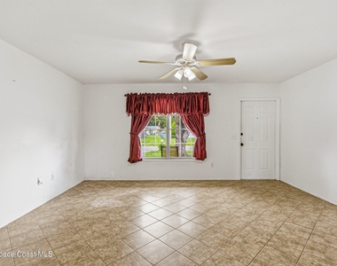 1265 Ethel Circle Ne - Photo Thumbnail 8