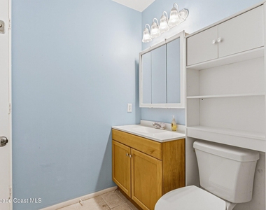 1265 Ethel Circle Ne - Photo Thumbnail 12