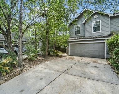 11 Verbena Bend Place - Photo Thumbnail 2