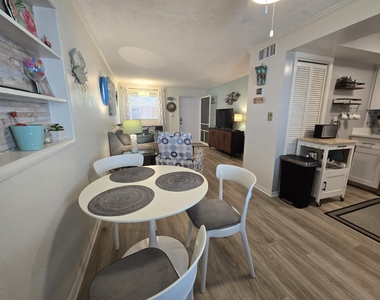 7605 Ridgewood Avenue - Photo Thumbnail 15