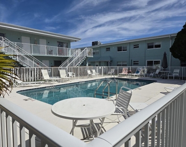 7605 Ridgewood Avenue - Photo Thumbnail 24