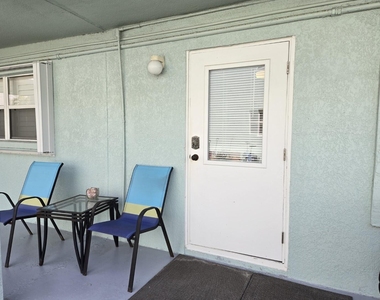7605 Ridgewood Avenue - Photo Thumbnail 22