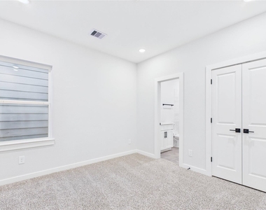 5032 Creekmont Drive - Photo Thumbnail 36