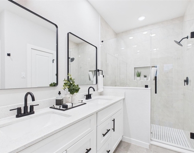 5032 Creekmont Drive - Photo Thumbnail 31