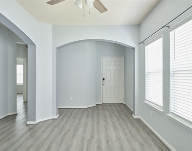 21718 Grassy Hill Lane - Photo Thumbnail 7