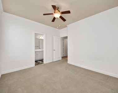 605 W Polk Street - Photo Thumbnail 36