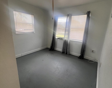 439 Barbara Jenkins Street - Photo Thumbnail 10