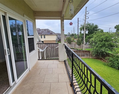 3715 Aldridge Drive - Photo Thumbnail 34