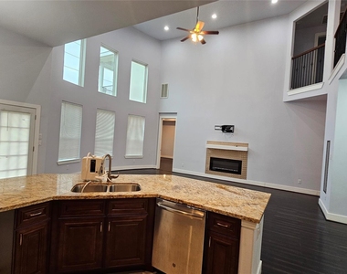 3715 Aldridge Drive - Photo Thumbnail 11