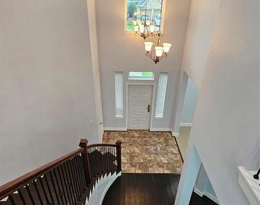 3715 Aldridge Drive - Photo Thumbnail 21