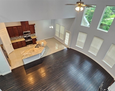 3715 Aldridge Drive - Photo Thumbnail 7