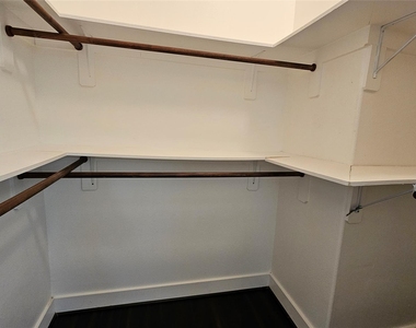 3715 Aldridge Drive - Photo Thumbnail 18