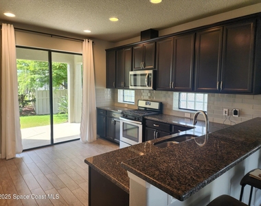 2882 Amethyst Way - Photo Thumbnail 6