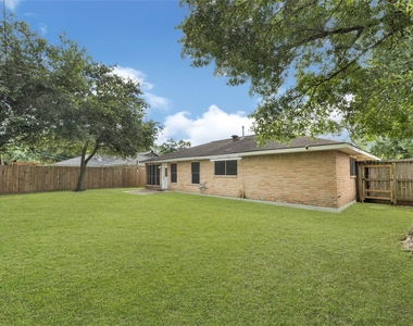 11427 Sagegrove Lane - Photo Thumbnail 22
