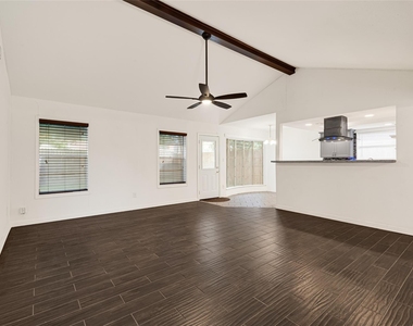 11427 Sagegrove Lane - Photo Thumbnail 5