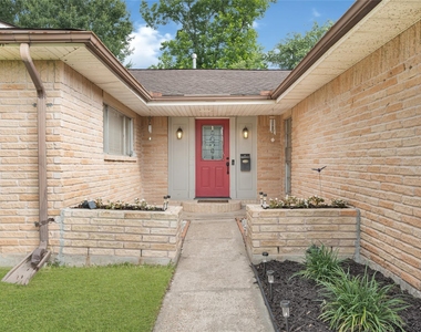11427 Sagegrove Lane - Photo Thumbnail 2