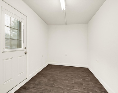 11427 Sagegrove Lane - Photo Thumbnail 12
