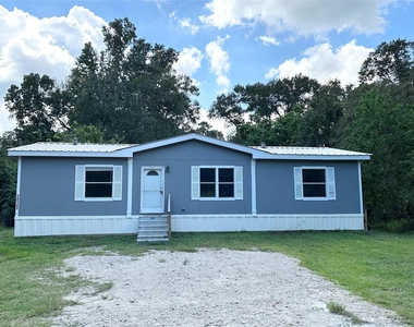 18143 Breezy Drive - Photo Thumbnail 5
