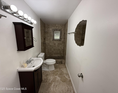 5425 Country Lane - Photo Thumbnail 6