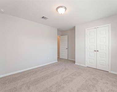 107 Silver Sky Court - Photo Thumbnail 26