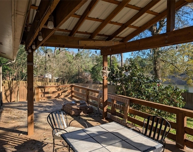 232 Parkhill - Photo Thumbnail 9