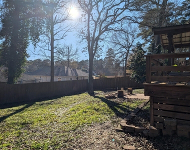 232 Parkhill - Photo Thumbnail 11