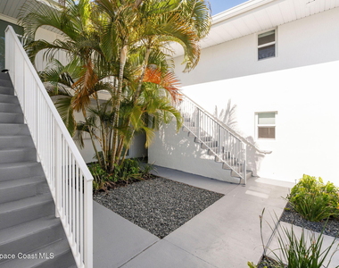 210 6th Avenue - Photo Thumbnail 17