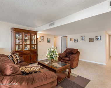 525 Indian River Avenue Se - Photo Thumbnail 5