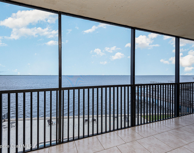 525 Indian River Avenue Se - Photo Thumbnail 2