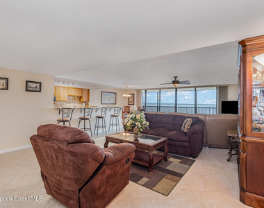525 Indian River Avenue Se - Photo Thumbnail 4