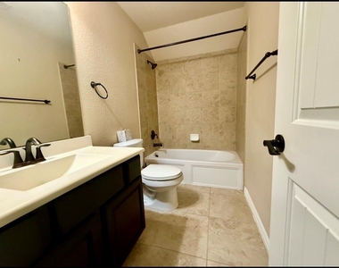 10314 Hatcher Dr - Photo Thumbnail 41