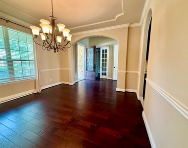 10314 Hatcher Dr - Photo Thumbnail 10