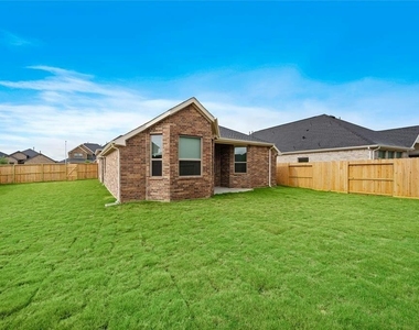 29202 Everett Ridge Lane - Photo Thumbnail 19