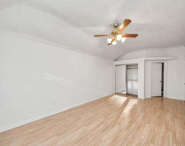 3611 Bee Bayou Lane - Photo Thumbnail 23