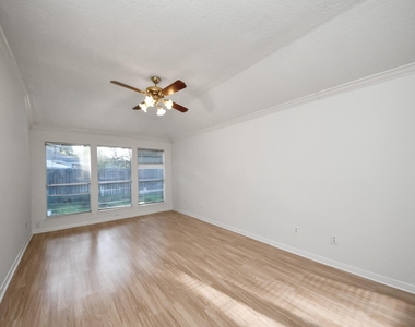 3611 Bee Bayou Lane - Photo Thumbnail 22