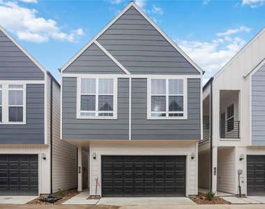 6112 De Campo Street - Photo Thumbnail 1