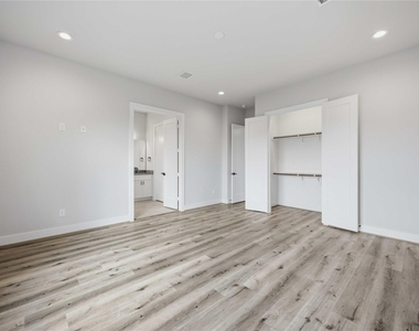 6112 De Campo Street - Photo Thumbnail 16