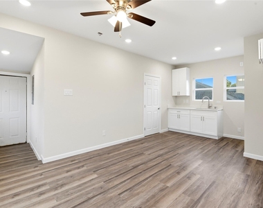 7010 Brownsville Street - Photo Thumbnail 5