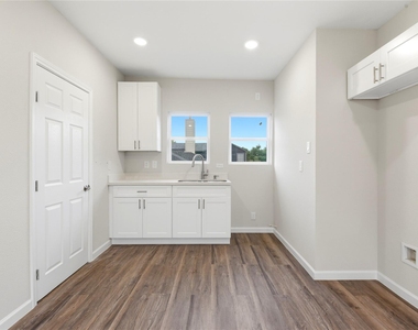 7010 Brownsville Street - Photo Thumbnail 9