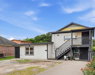 7010 Brownsville Street - Photo Thumbnail 1