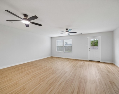 139 Road 51026 - Photo Thumbnail 4