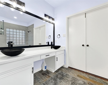 5910 Rolff Lane - Photo Thumbnail 42
