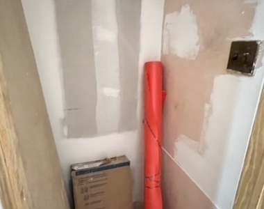 586 East 54 Street - Photo Thumbnail 9