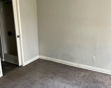 10533 Barnham Street - Photo Thumbnail 6