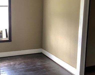 1140 Ewing Street - Photo Thumbnail 5