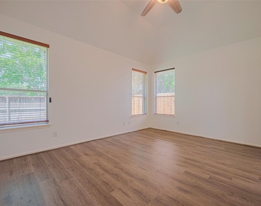 3630 Shady Grove Drive - Photo Thumbnail 28